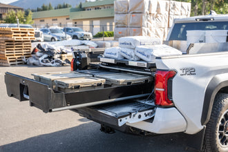 Charger l'image dans la galerie, Toyota HiLux Revo Double-Cab